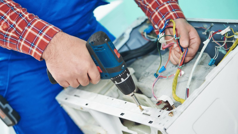 Büyükçekmece Sunny Sunny çamaşır makinesi kart tamiri – Su almama arızası orijinal parça ile giderildi. - Teknik servis örneği